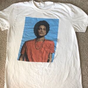 Bruno Mars 24K MAGIC WORLD TOUR Mens S/S Concert t-Shirt Size M